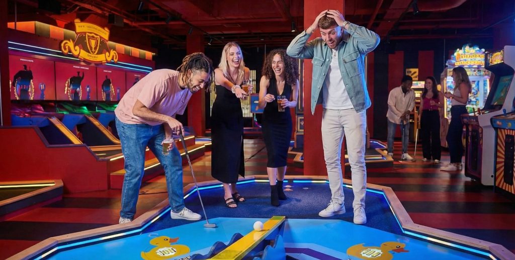 Urban Playground, Putters
